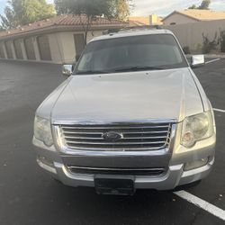 2010 Ford Explorer
