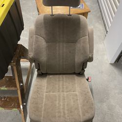 2000 Toyota Sienna Middle Seats