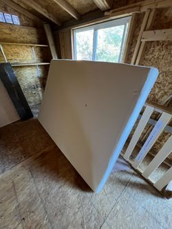 2 Free Full Mattresses Like New