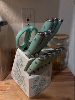 Pioneer Woman Knife Block