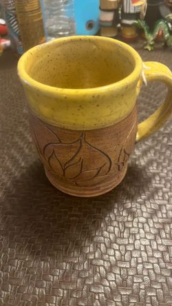 Pottery mug