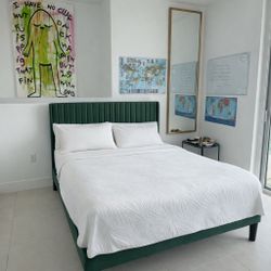 Queen bed frame and mattress 