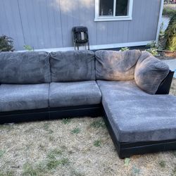 Couch/sofa 