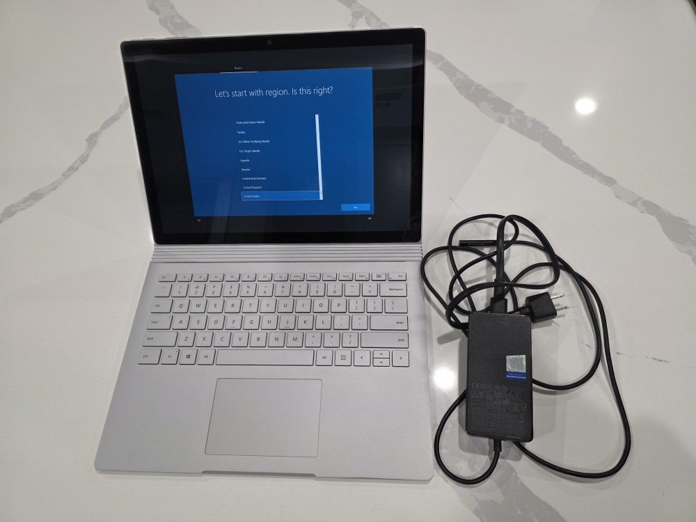 Microsoft Surface Book 2 512GB i7 16GB Laptop And Tablet 2 in 1