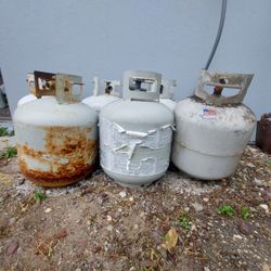 Propane Tanks 