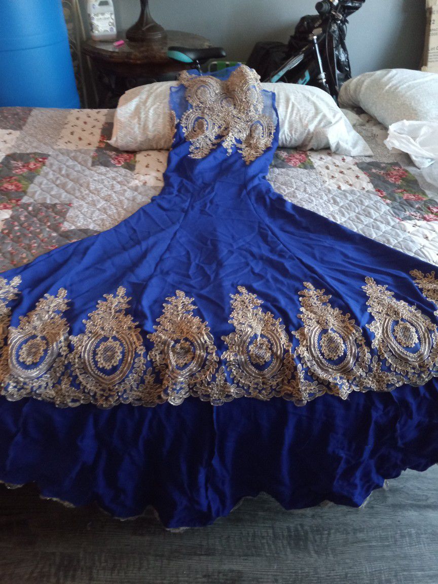 Evening/Prom/Wedding Royal Blue Gown