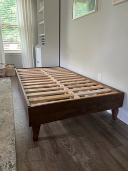 Solid wood twin bed frame