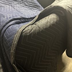 Moving Blankets 