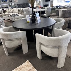Modern Round Dining Set! $1299 🩶☎️✅