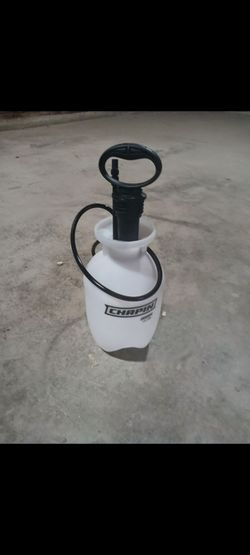 Pump Sprayer 1 Gallon 
Brand in Box