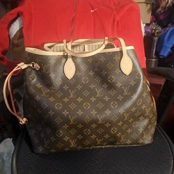 LOUIS VUITTON Neverfull/GM $500
