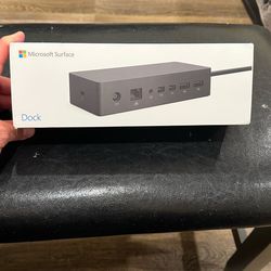 MICROSOFT SURFACE DOCK