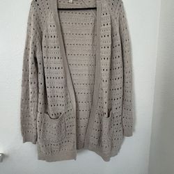 Cream / Beige Cardigan Sweater