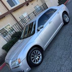 2012 Chrysler 300