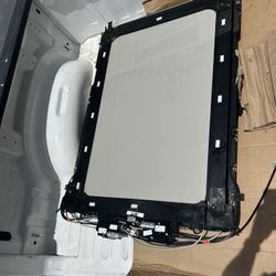 2015-2024 Murano Sliding Sunroof Assembly 