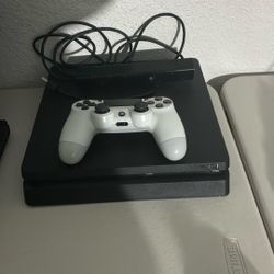 PlayStation 4 Slim (500Gb)