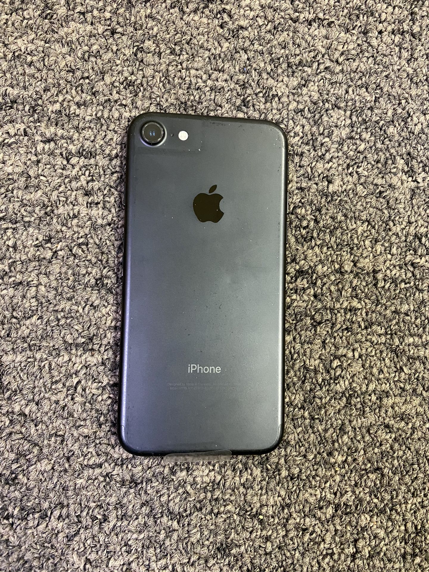 iPhone 7 Factory Unlocked 32GB