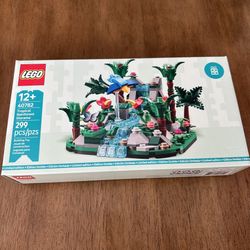 Sealed Lego Tropical Rainforest Diorama set 40682 GWP
