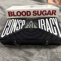 Jeffree Star Palettes & Free Gift With Purchase