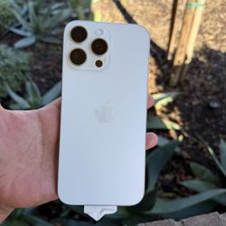 iPhone 16 Pro Max Unlocked