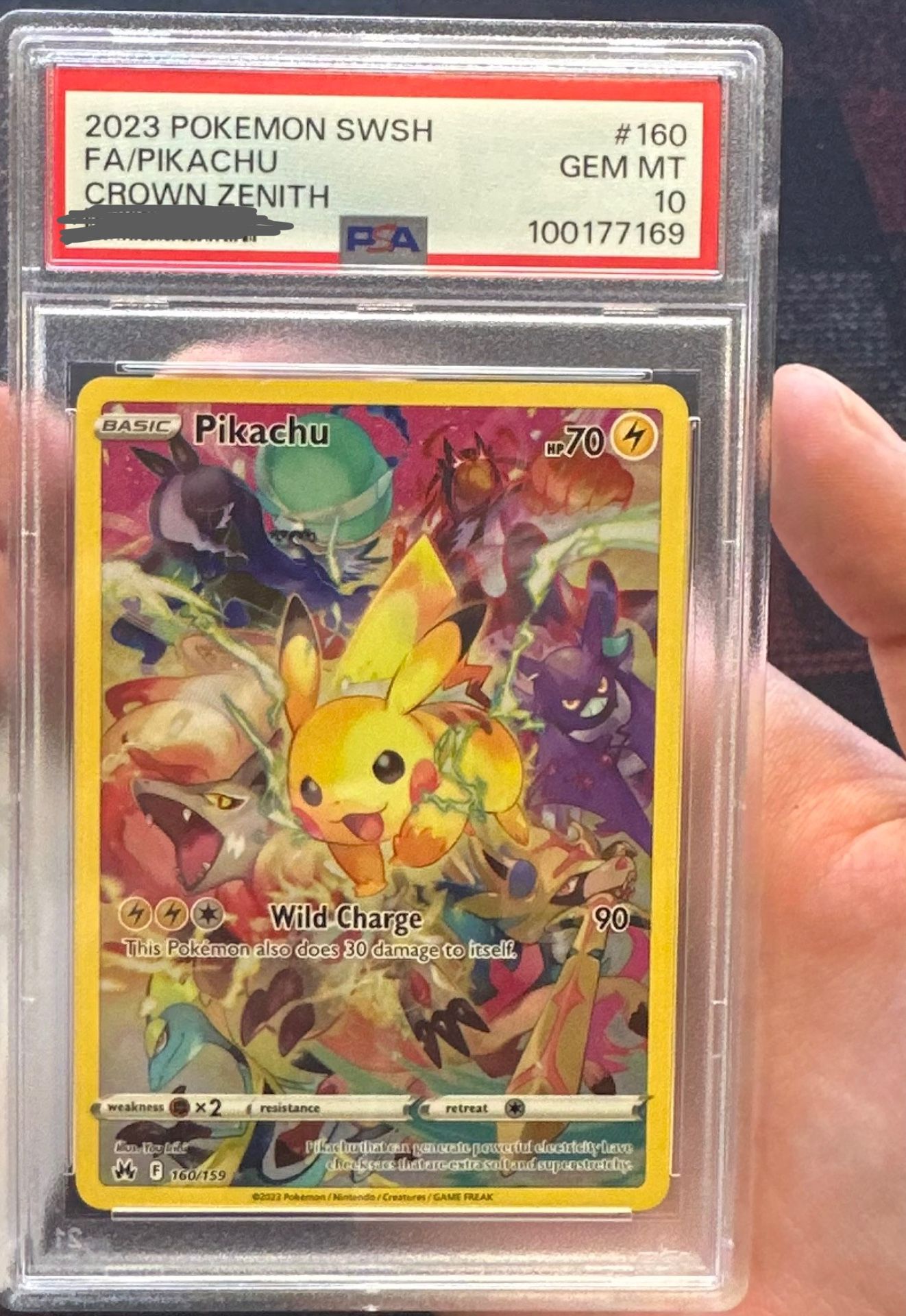 PSA 10 Crown Zenith Pikachu