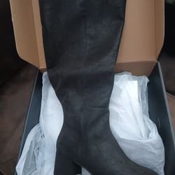 Brand New Wide Calf Boots Size 9W