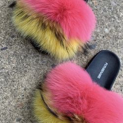 Peachy Custom Real Fur Slides Sizes 6.5,7,7.5 Message True Size & Order