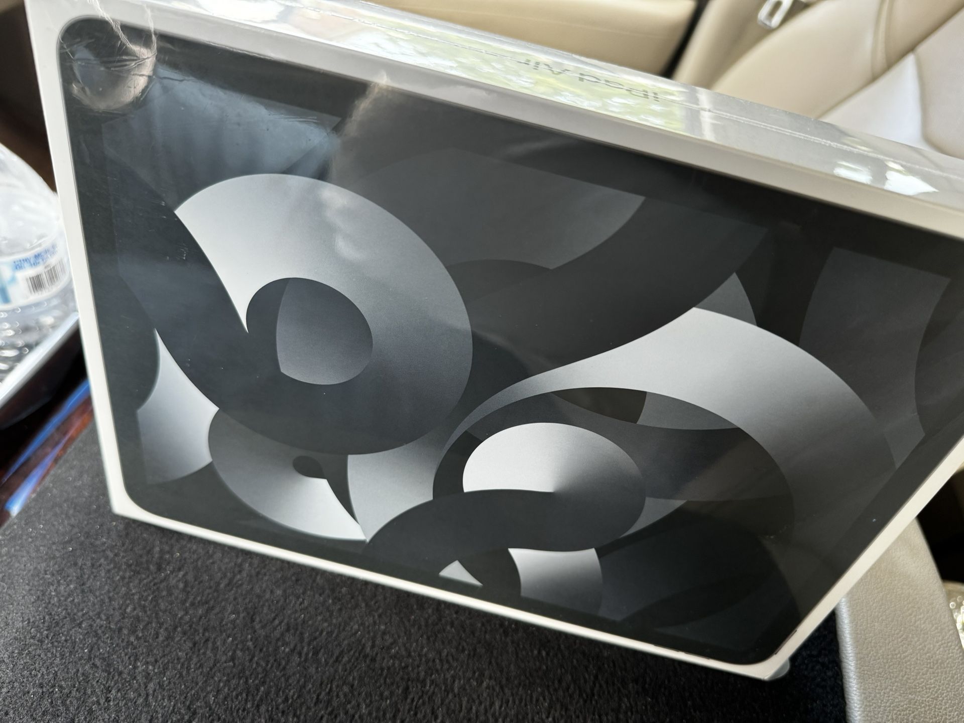 New iPad In Box $250 256GB