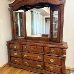 Drawers Cabinet With Mirror