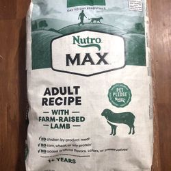 Dog Food 25 Lbs  Bag 