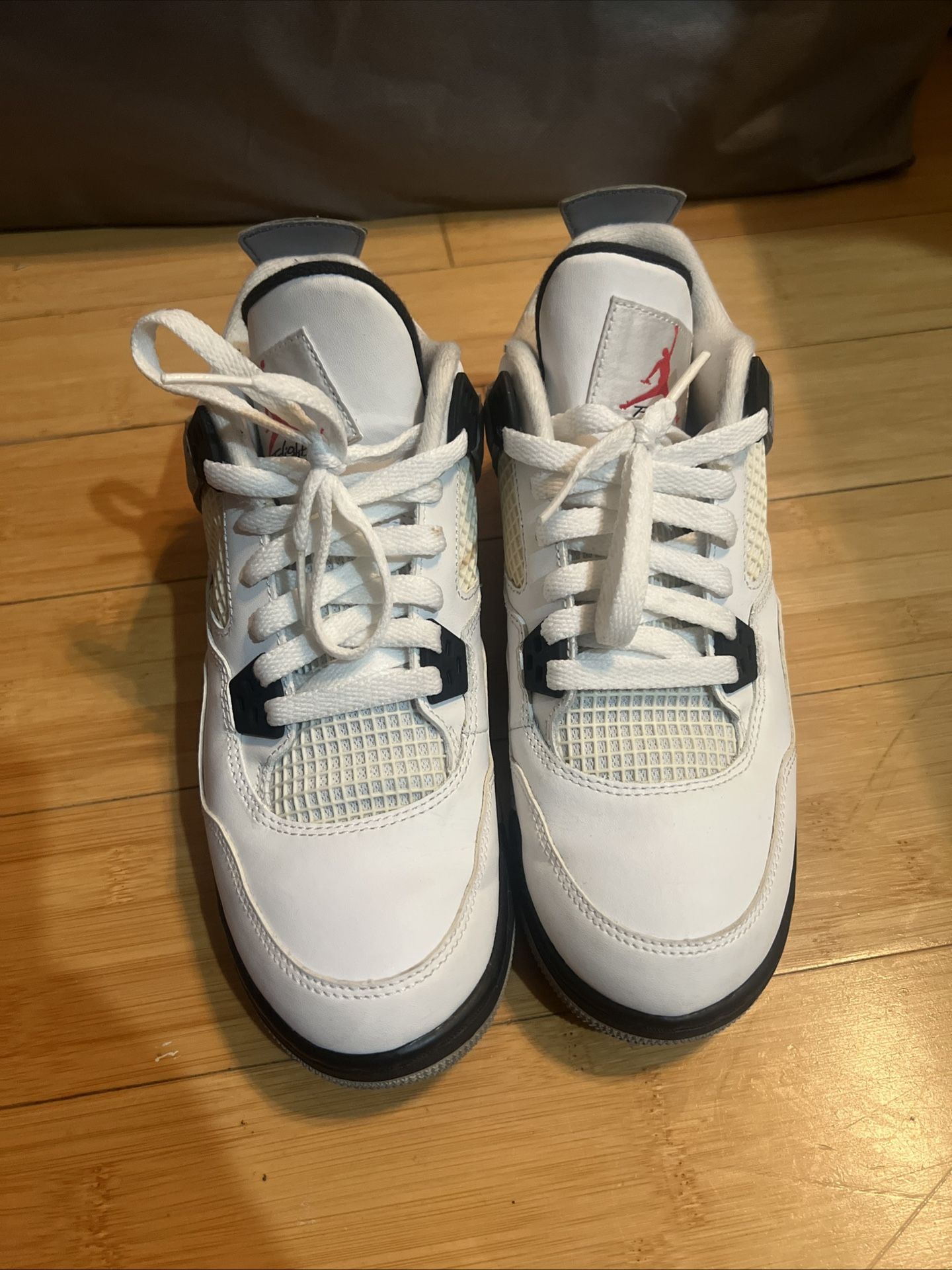 Nike Air Jordan Retro 4 Size 6Y