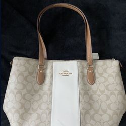 Coach Beige Tote Bag