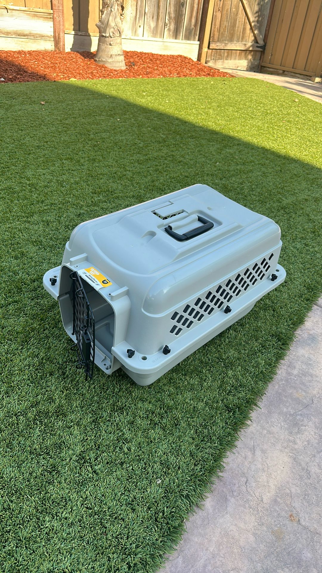 Kenntle/ Crate