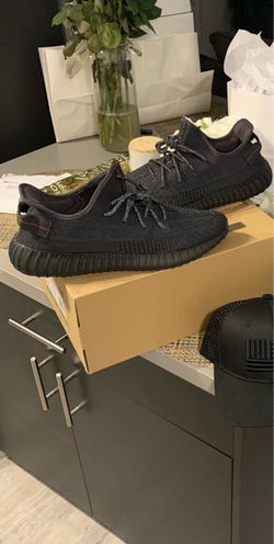 Yeezy Boost 350 V2