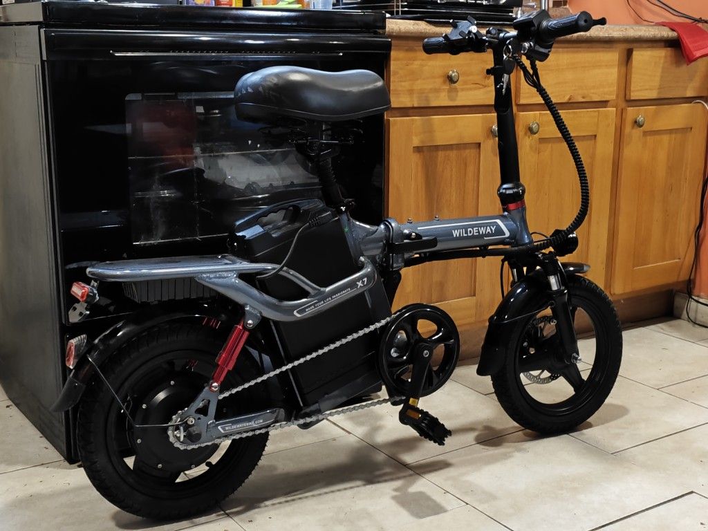 MINI E BIKES 14 IN FOLDING
