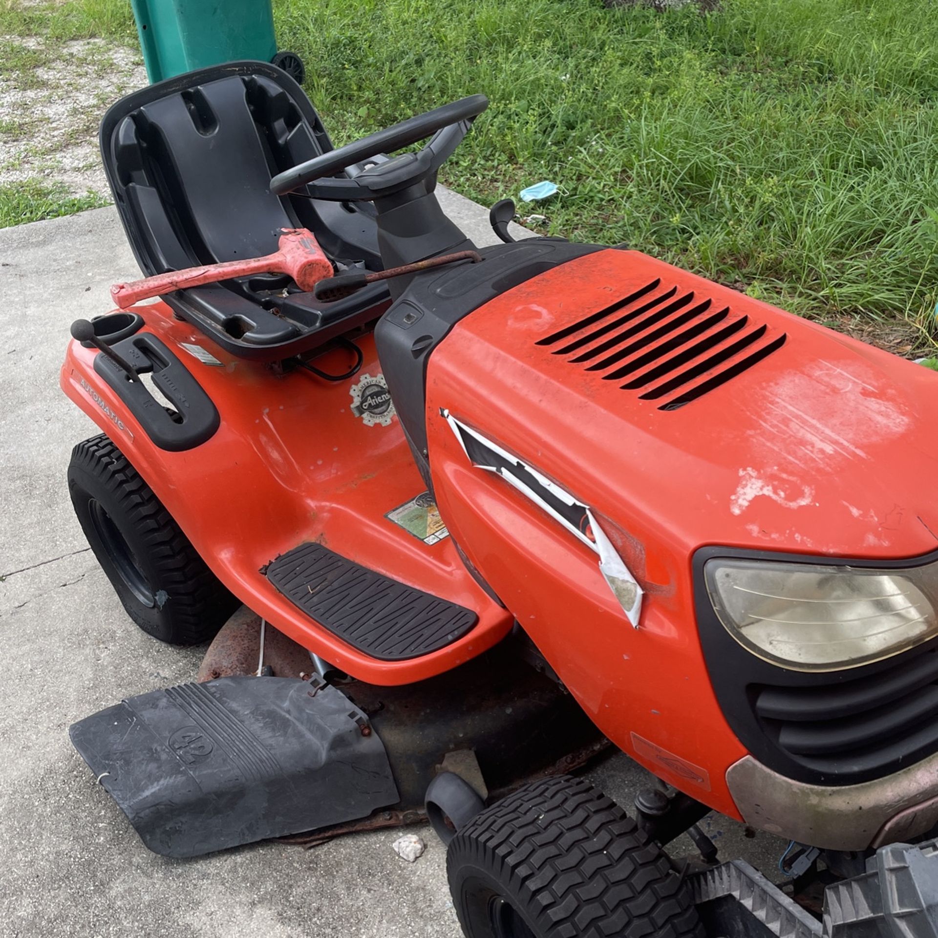 Lawnmower automatic