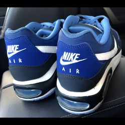 Nike Air Max Command | Blue | Size 9