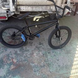 Sunday  Bikes 