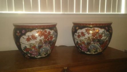 Vintage pair of large Asian style vases