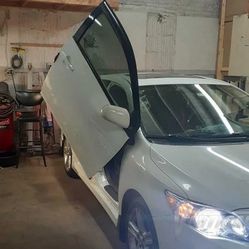 Vertical doors kit compatible Toyota Corolla (E170) 2014-2019