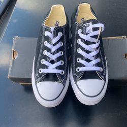 Black Converse 