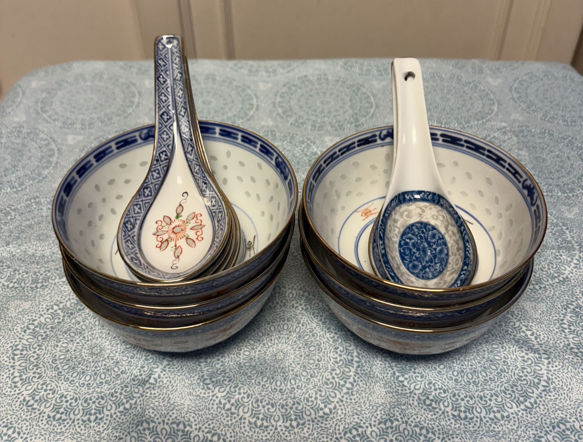 Vintage Chinese Porcelain Rice Bowls