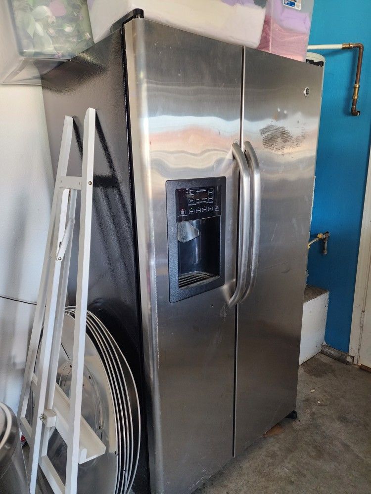 LG FRIDGE