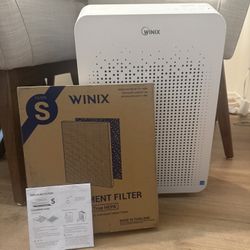 Winix Air Purifier W/ New Filter