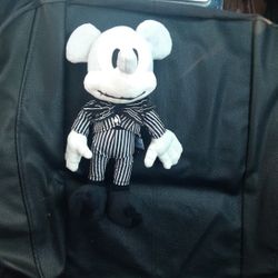 Mickey Mouse Halloween Plush Collectible No Tags Excellent Condition 