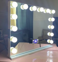 Vanity mirror with Bluetooth