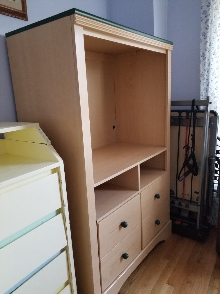 Entertainment Center With 4 Drawers