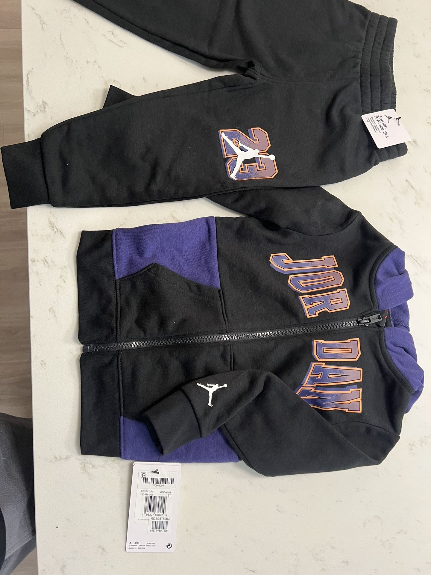 Boys 3T Jordan 2 Piece Brand New