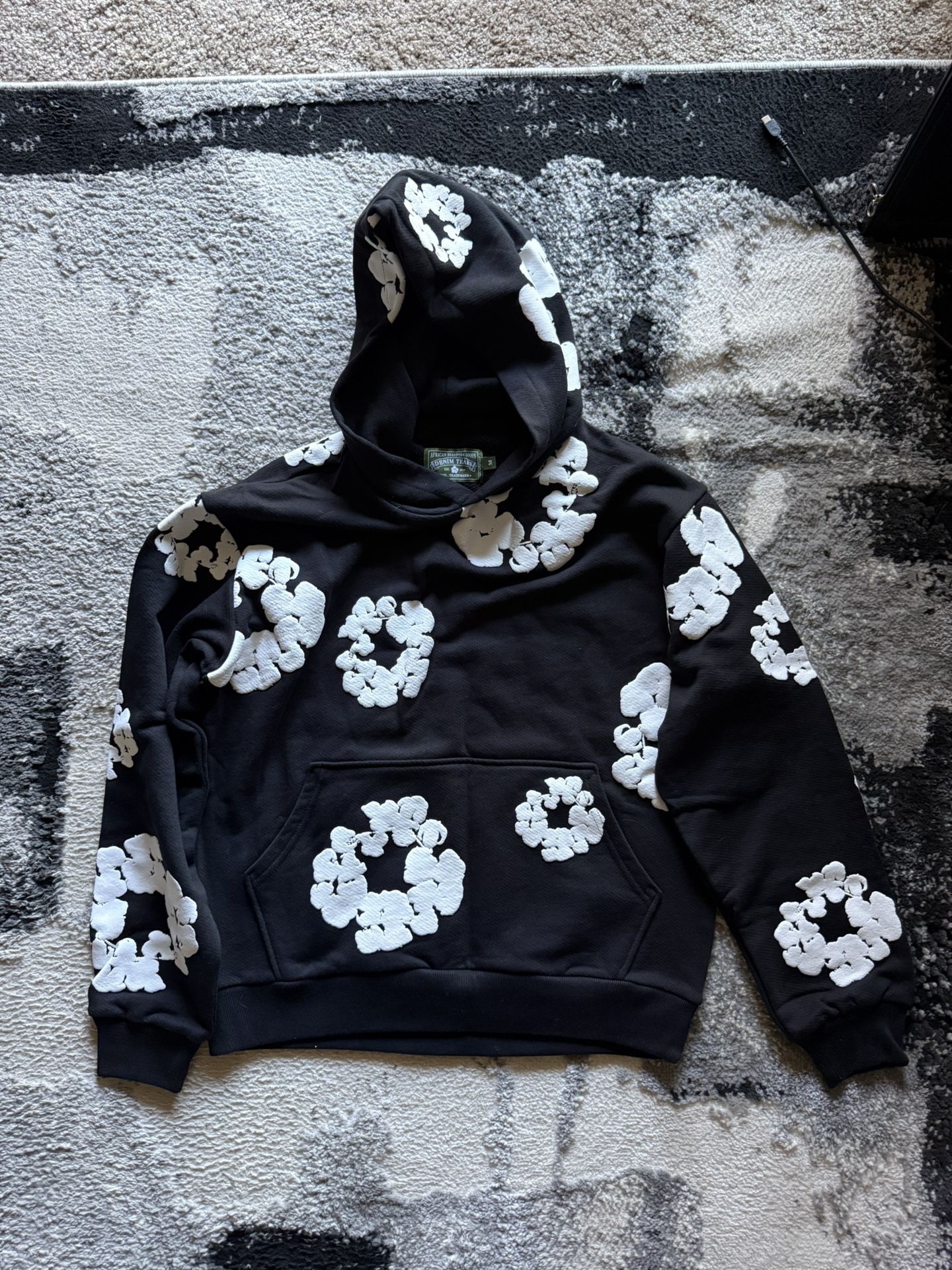 Denim tears hoodie black M read description