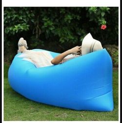 Purple air lounger